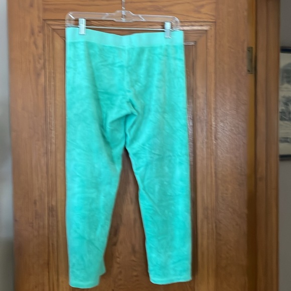 Juicy Couture small petit; green; terry Chica capri track pant - Picture 5 of 7